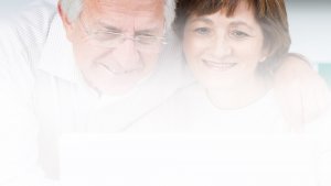 Couple searching for equity release options on Acclaimed Mortgage Consultancy